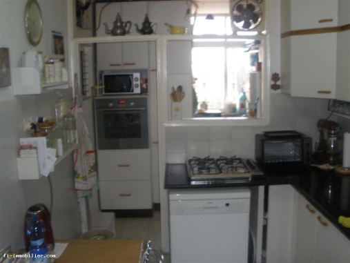 KYRIAT MOCHE/Agreable, Appartement bien agenc, Au centre, En bon etat, Quartier religieux